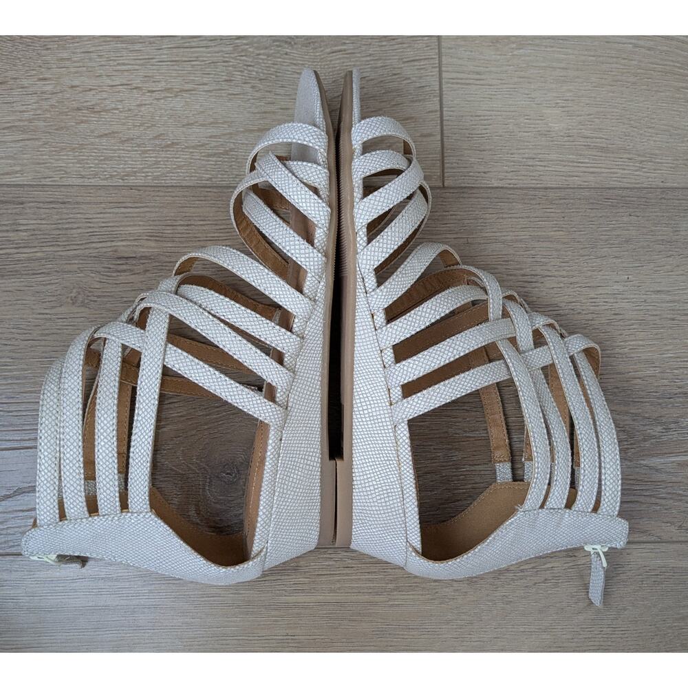 Comfortview Gladiator Sandals 9 Ivory Textured Strappy Back Zip Low Heel NEW - Picture 6 of 9